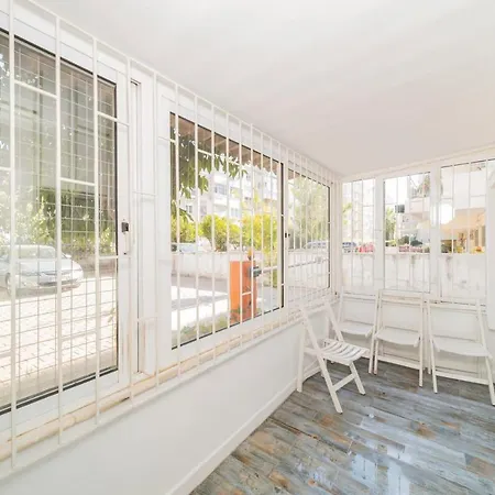 Central Flat Near Konyaalti Beach In Muratpasa Apartment